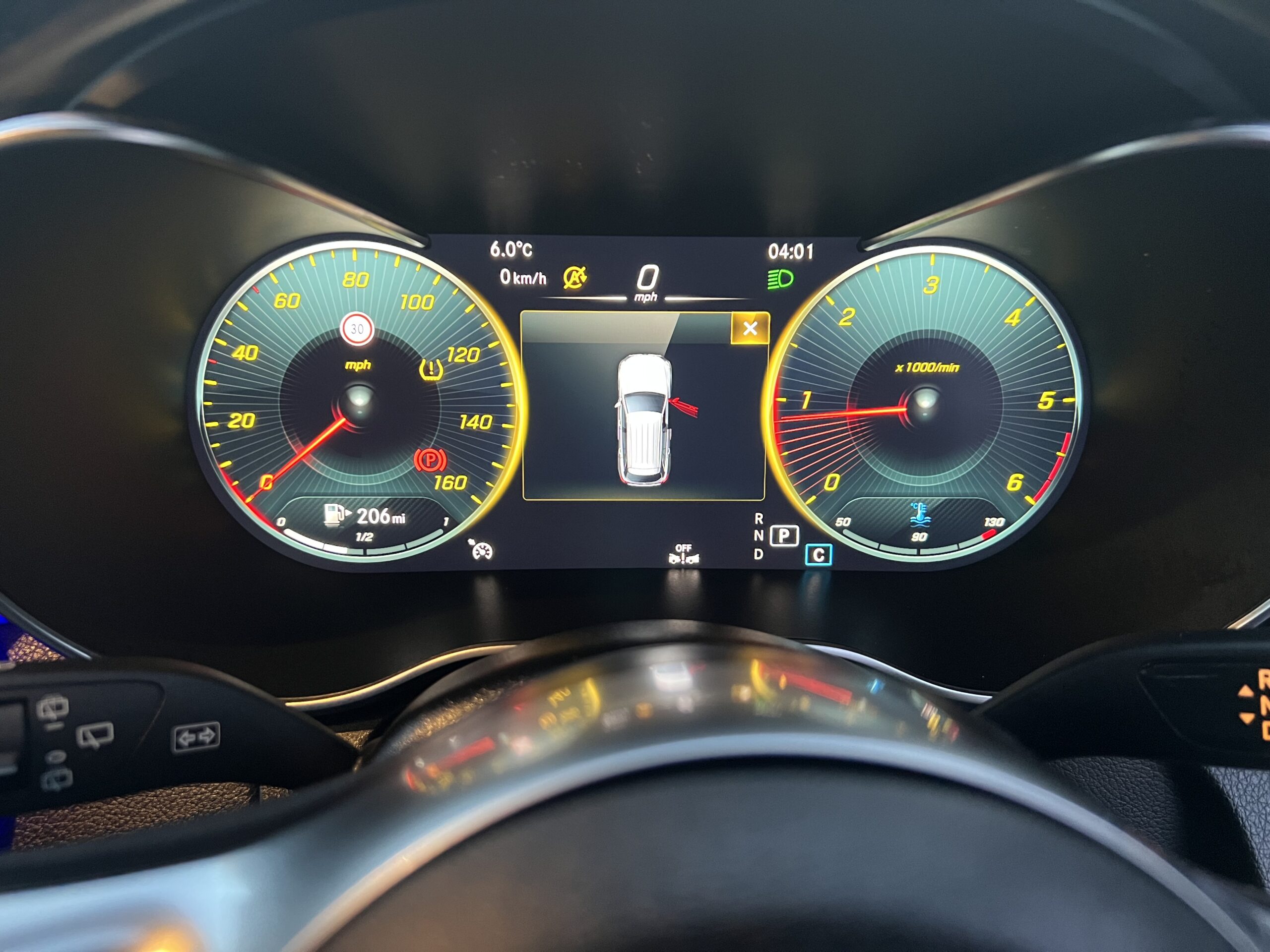 
								Mercedes GLC 2021 AUTOMATIC DIESEL full									