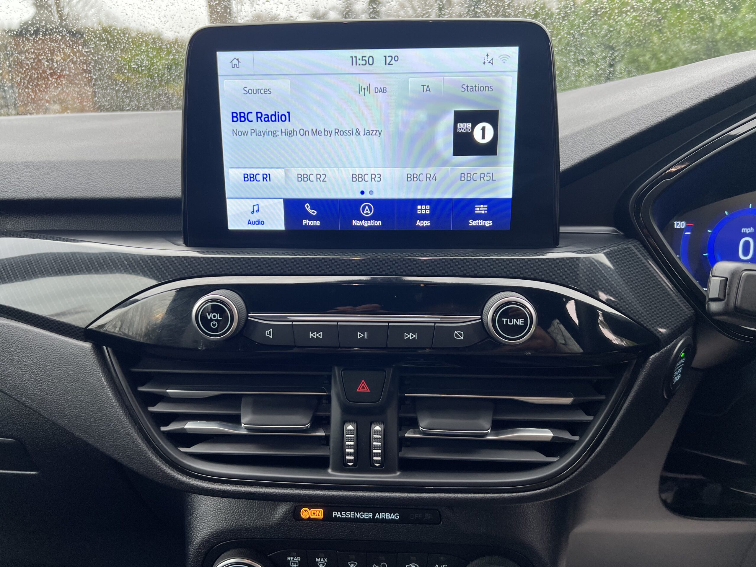 
								FORD KUGA 2022 HYBRID full									