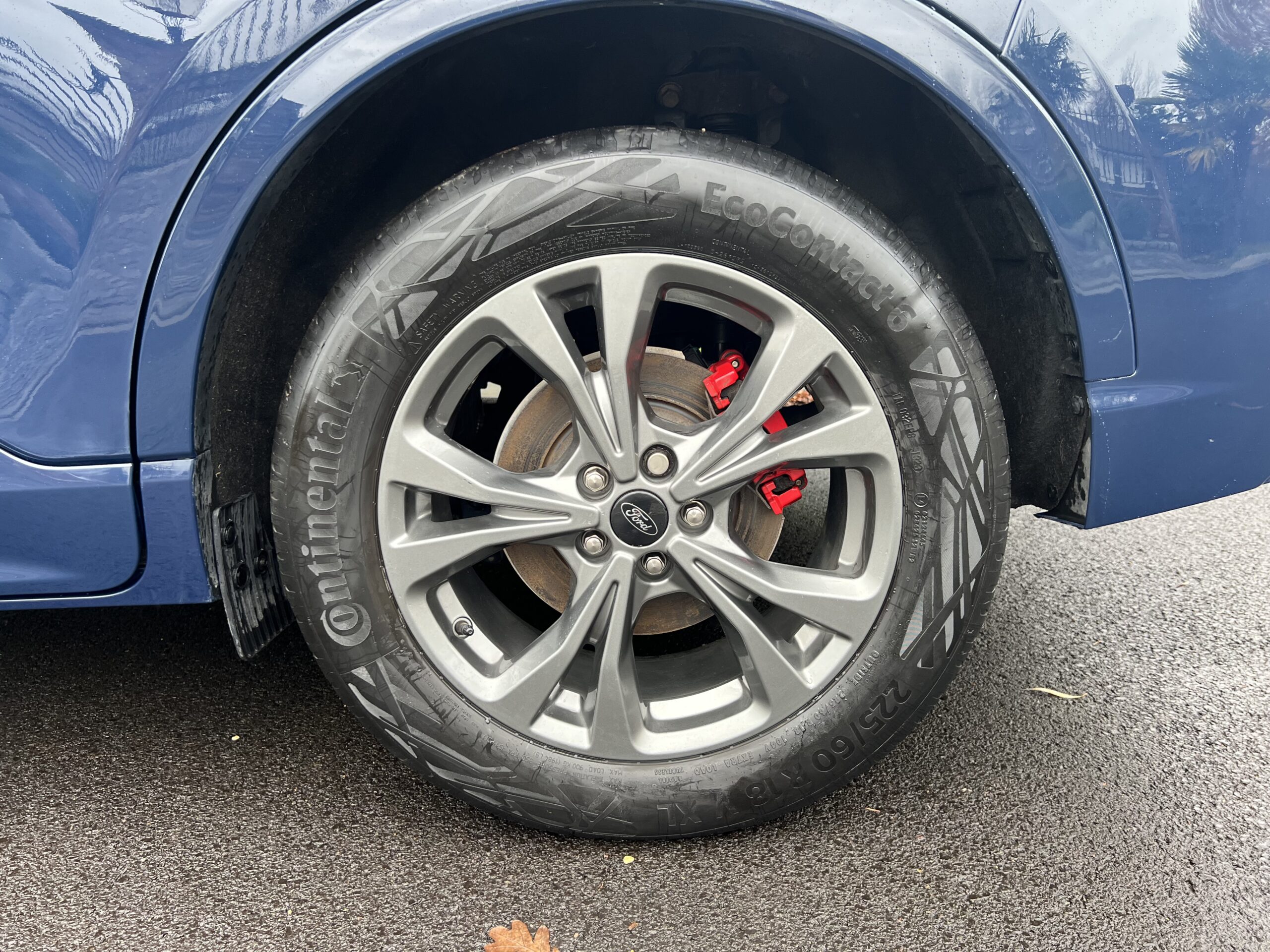 
								FORD KUGA 2022 HYBRID full									