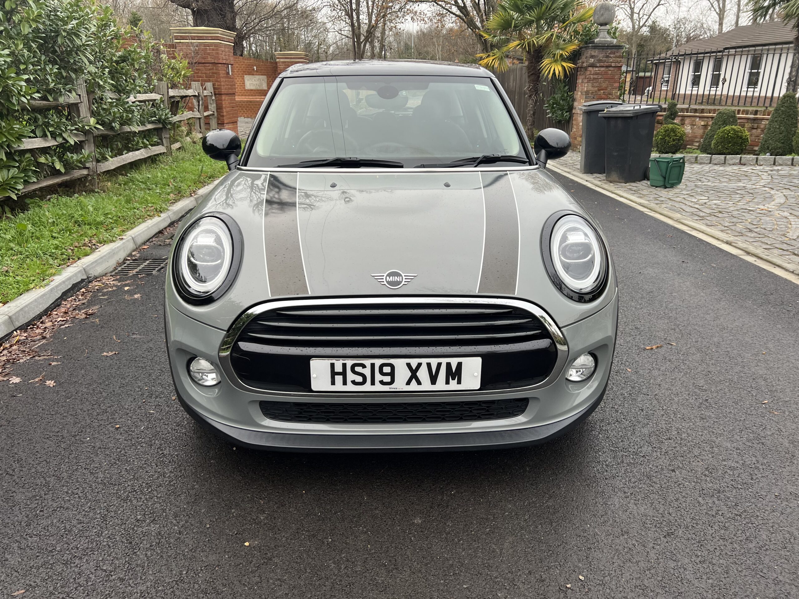 
								Mini Cooper 2019 full									