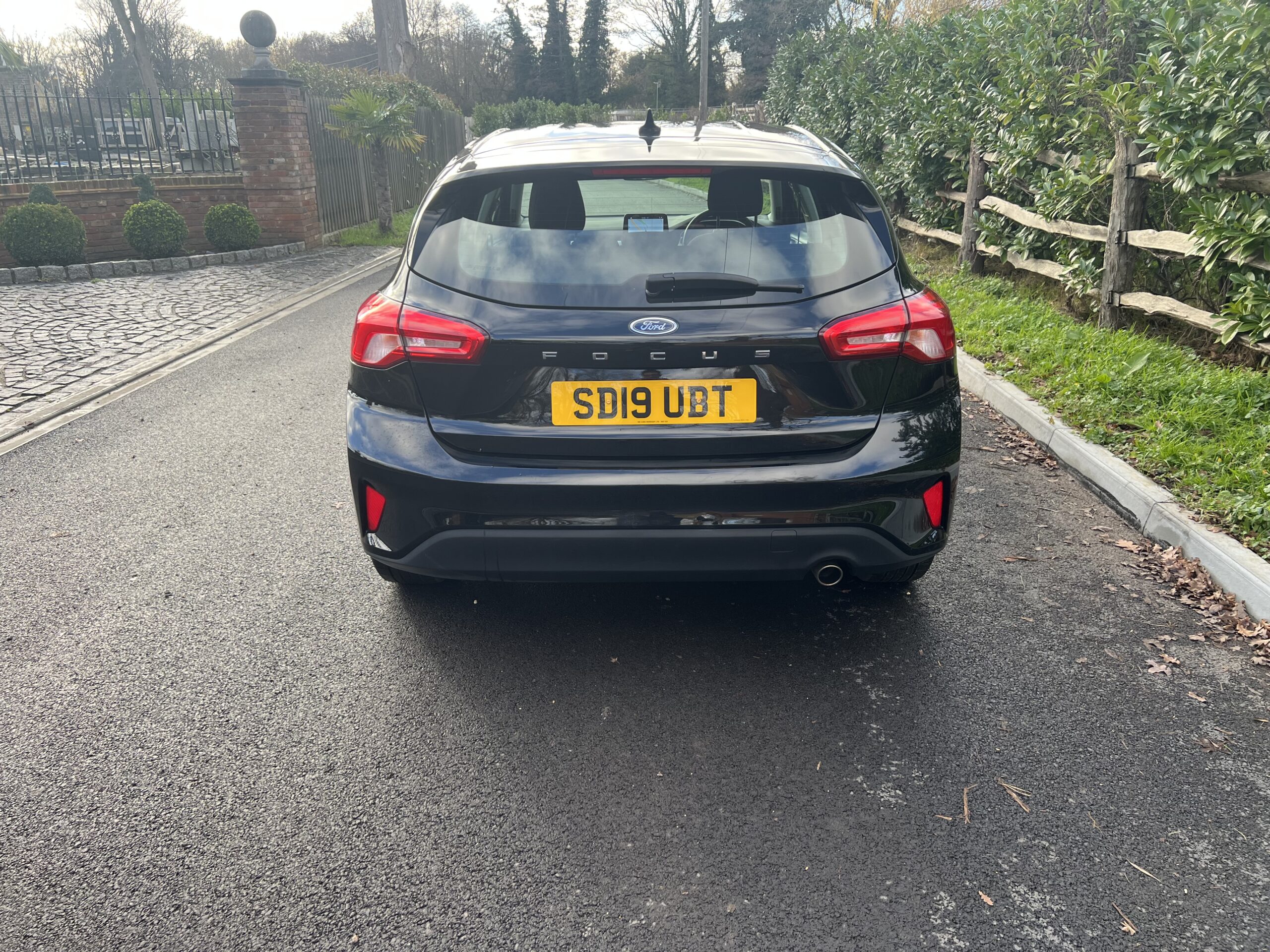
								FORD FOCUS ZETEC full									