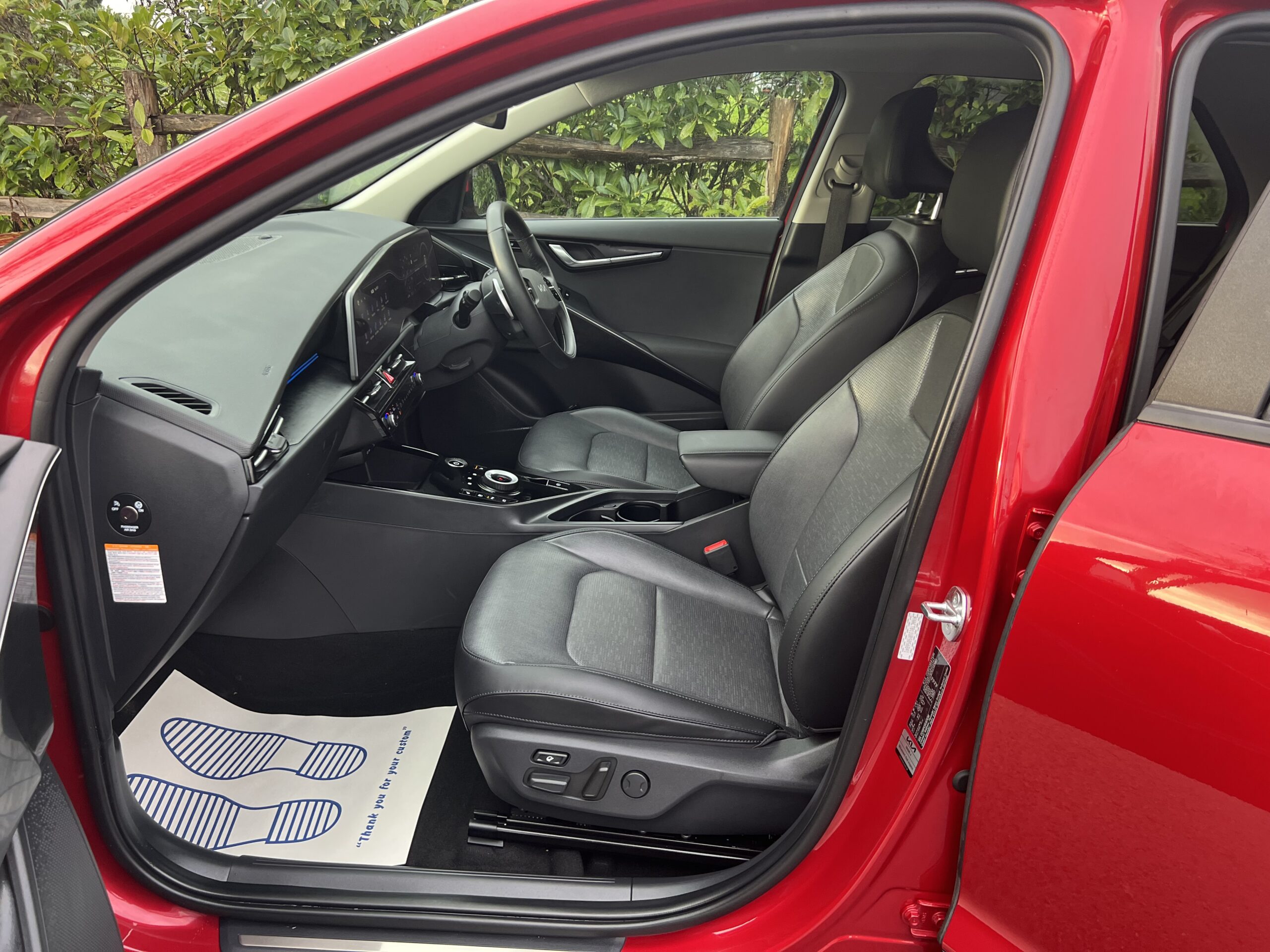 
								KIA NIRO ELECTRIC full									