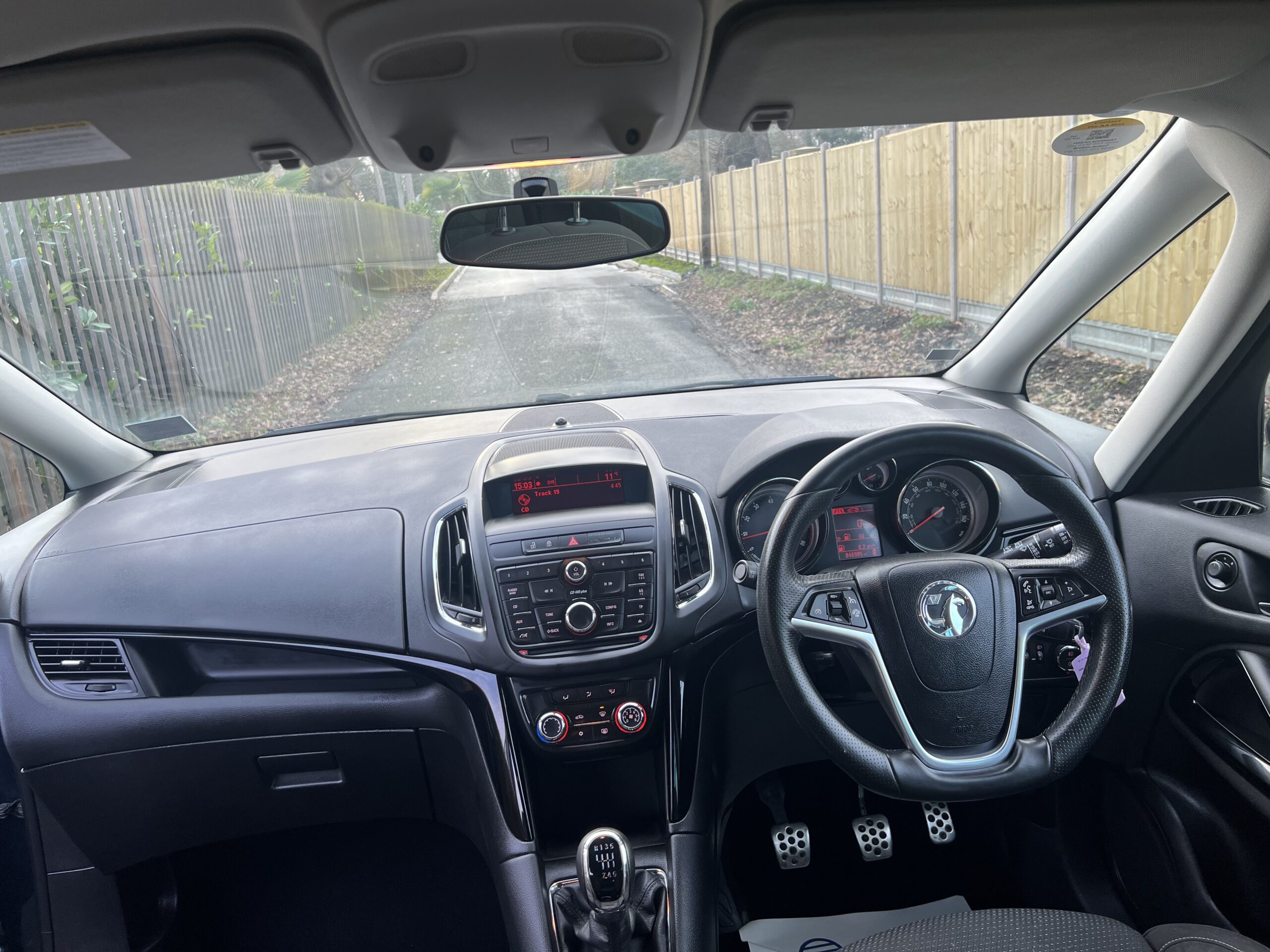 
								VAUXHALL ZAFIRA full									