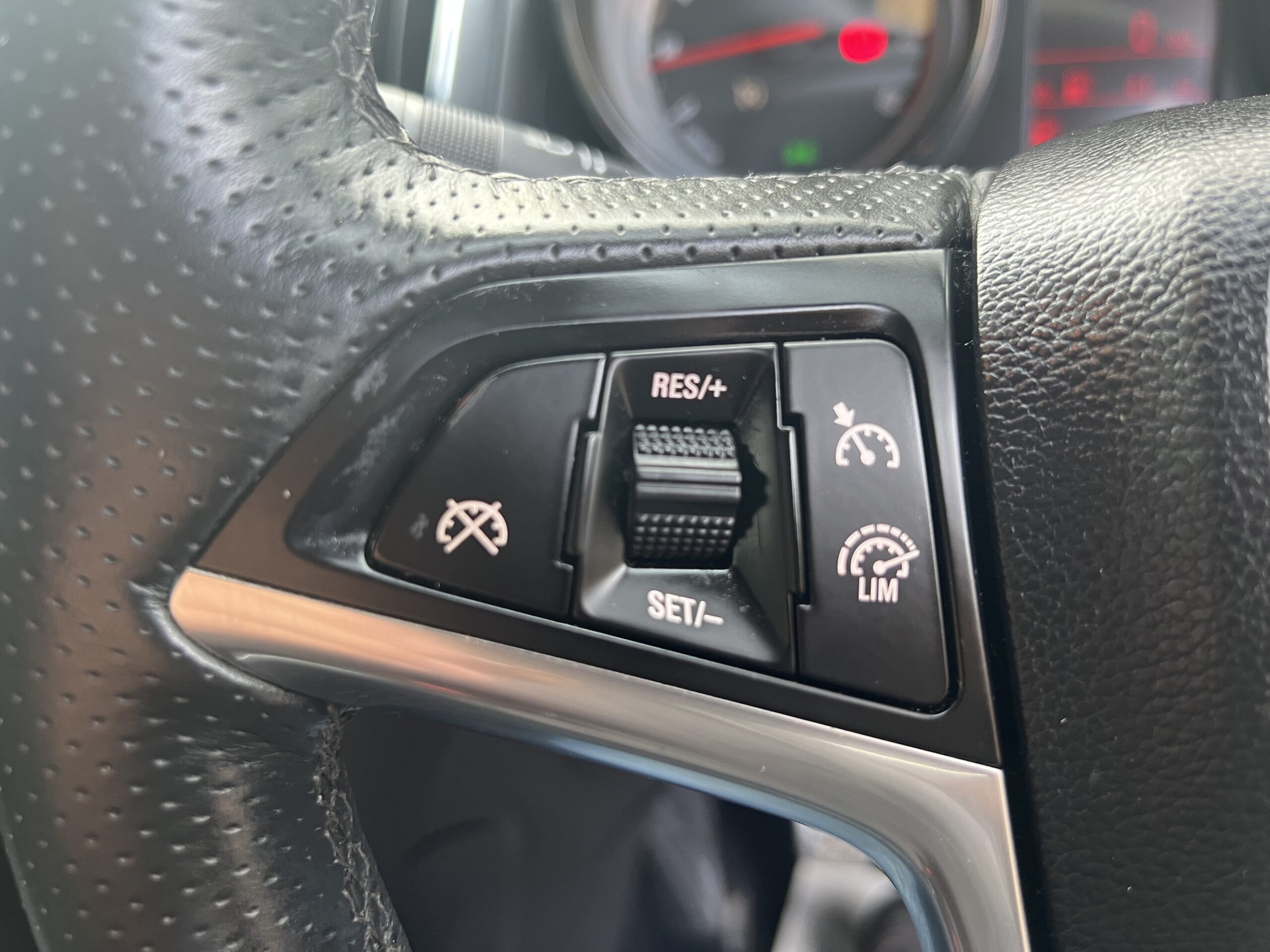 
								VAUXHALL ZAFIRA full									