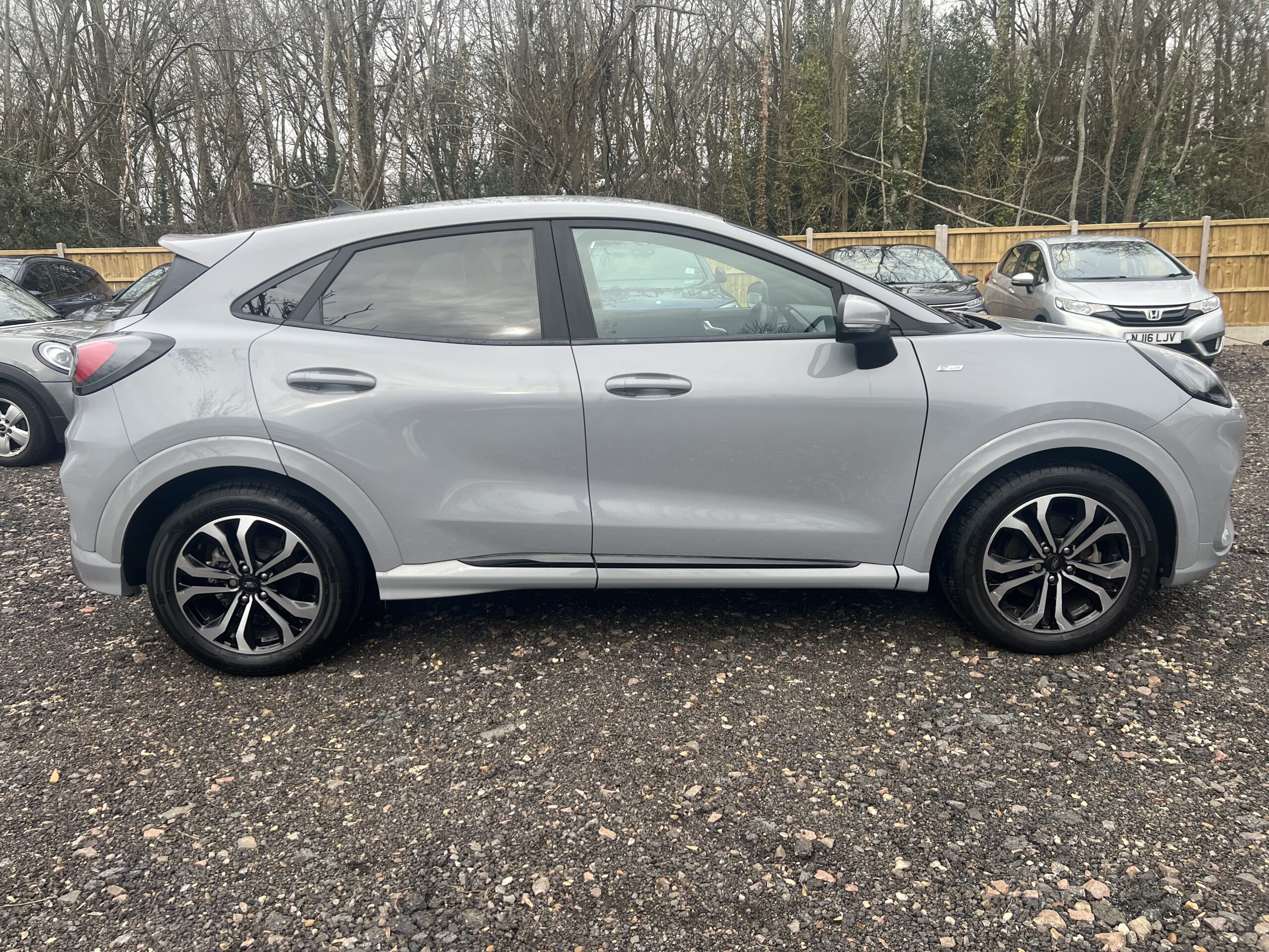 
								FOR PUMA 2021 ST LINE X full									