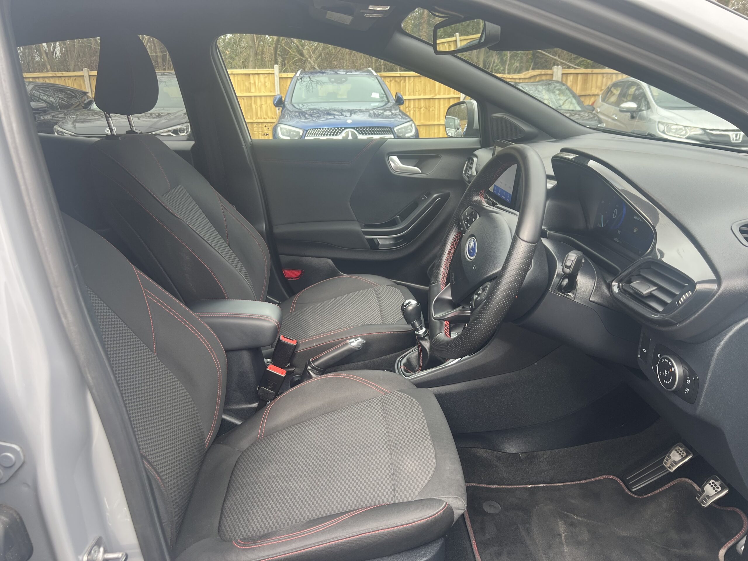 
								FOR PUMA 2021 ST LINE X full									