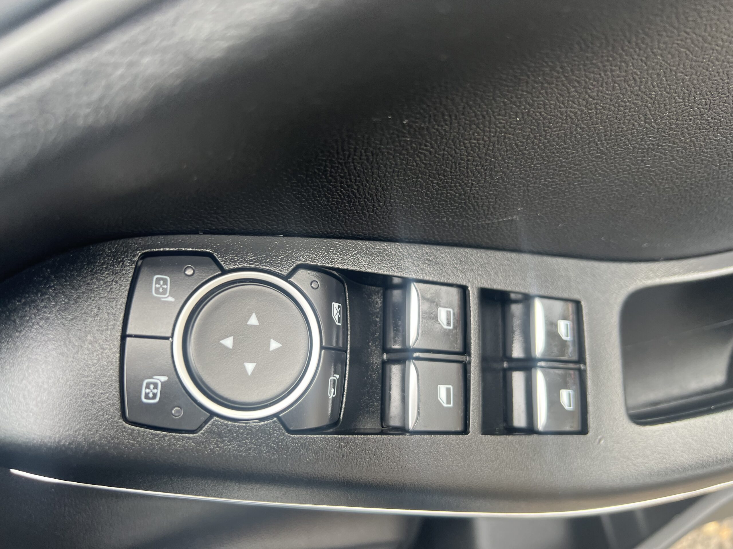 
								FOR PUMA 2021 ST LINE X full									