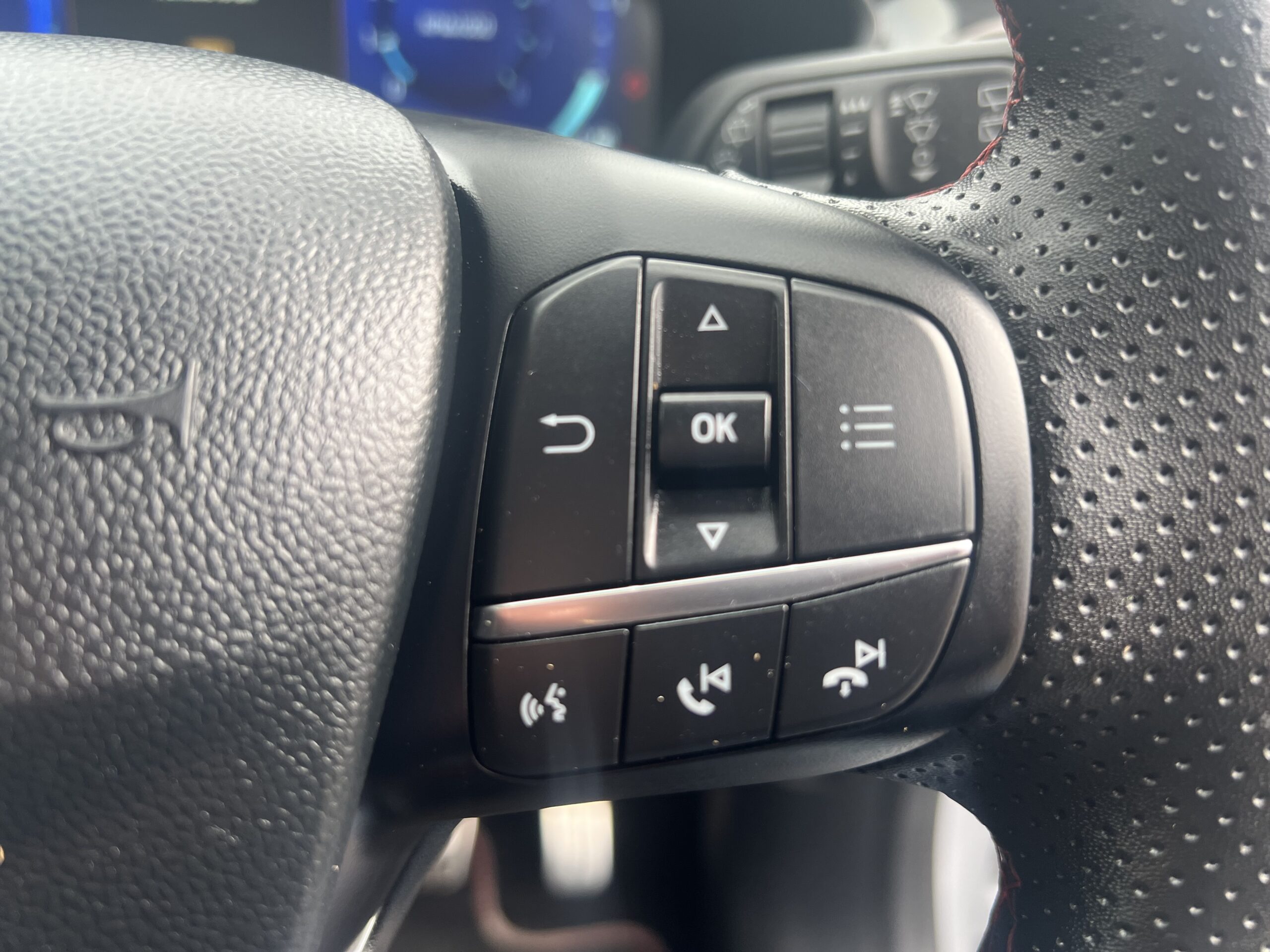 
								FOR PUMA 2021 ST LINE X full									