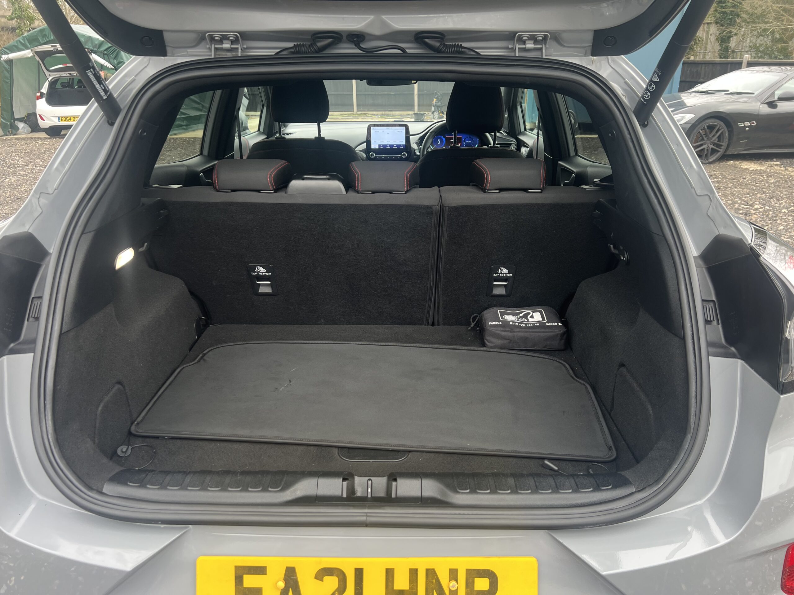 
								FOR PUMA 2021 ST LINE X full									