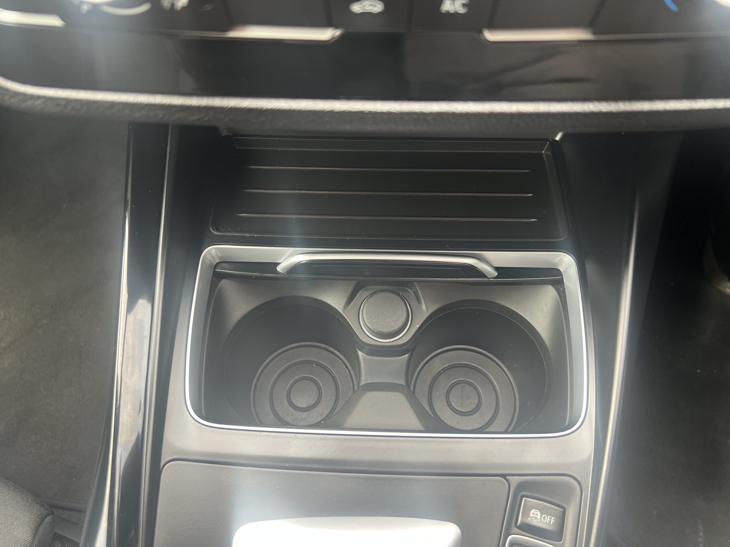 
								BMW 120I SPORT 2018 full									