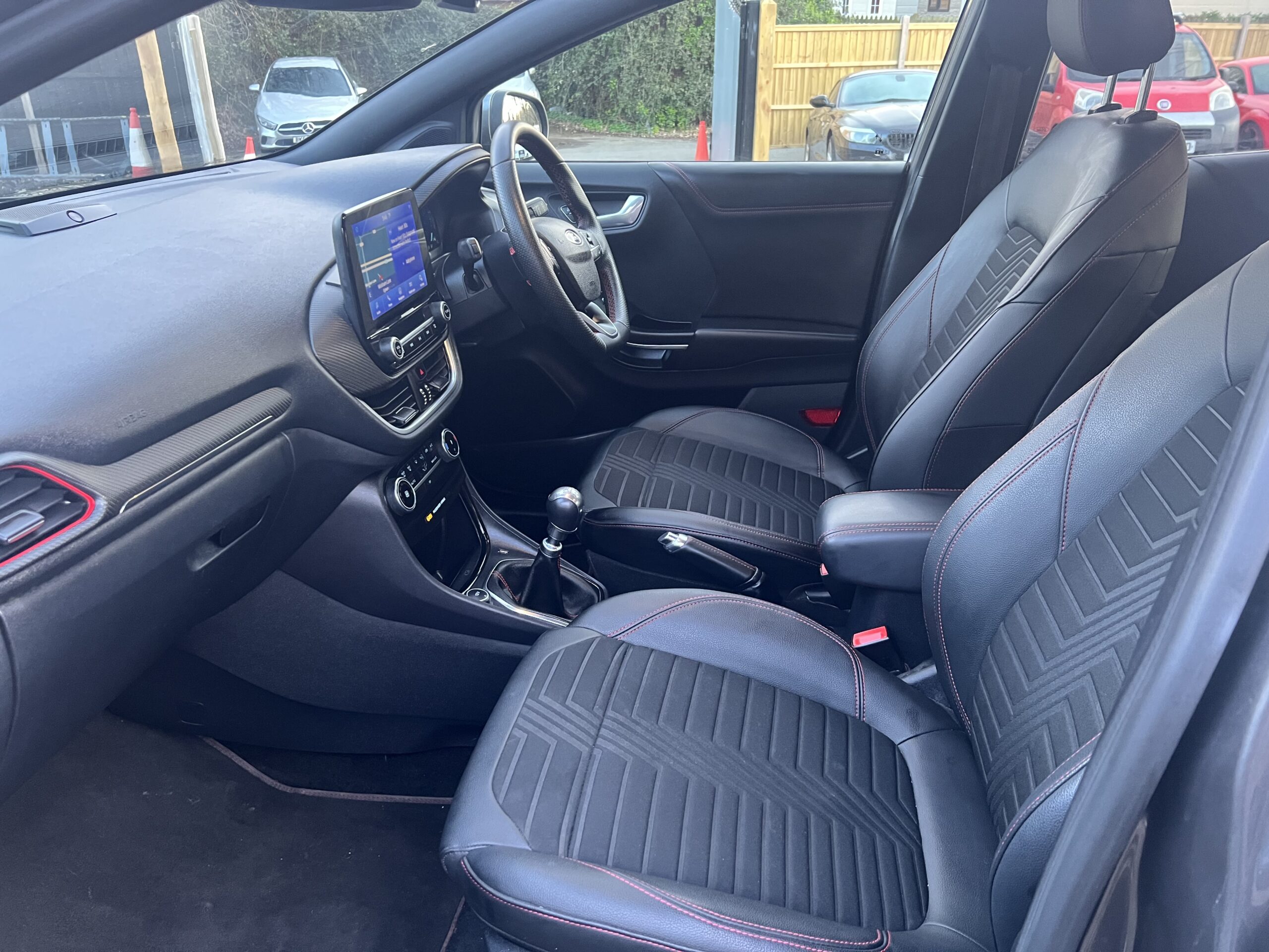 
								FORD PUMA 2021 ST LINE X full									