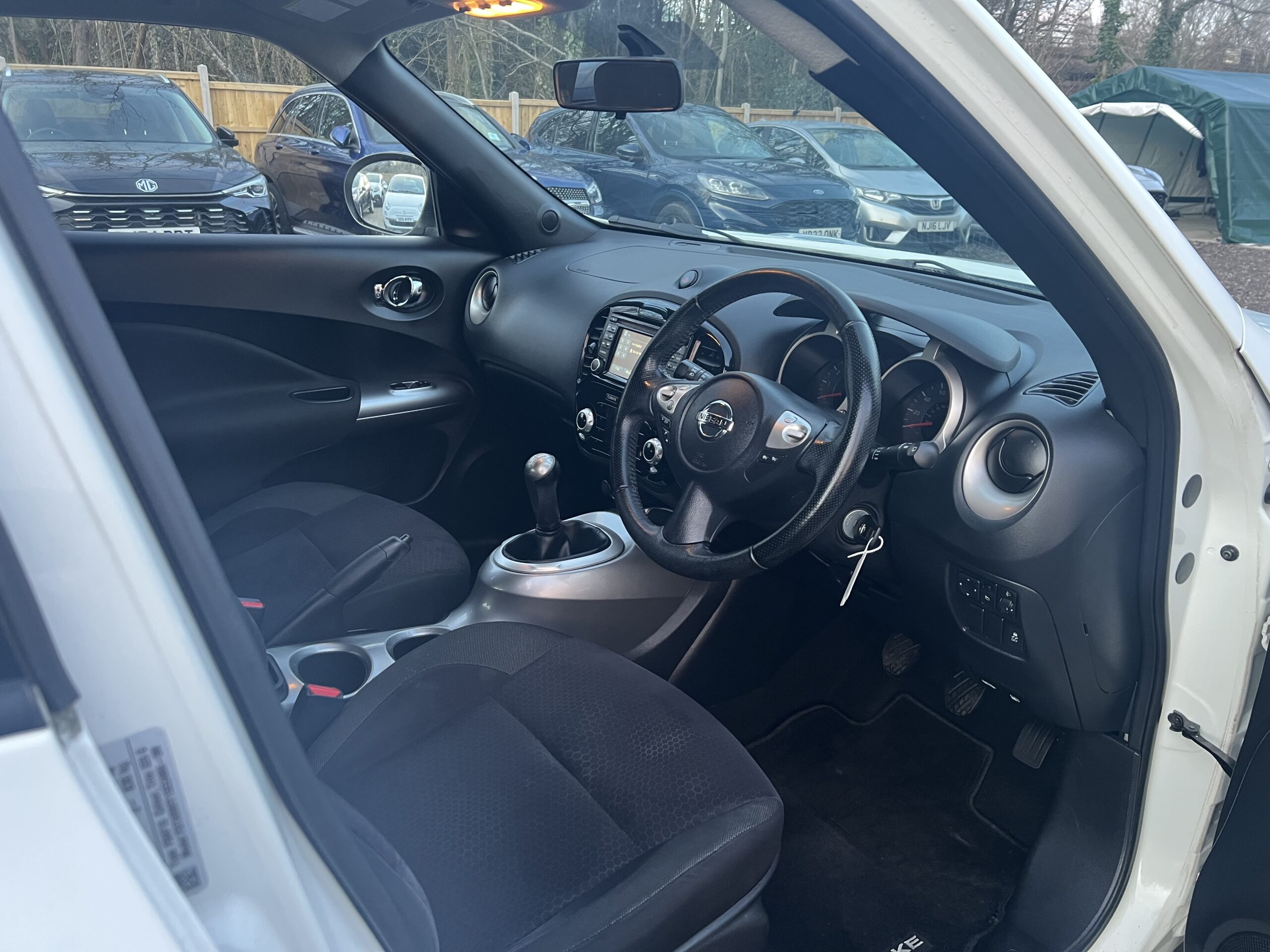 
								NISSAN JUKE 2013 full									