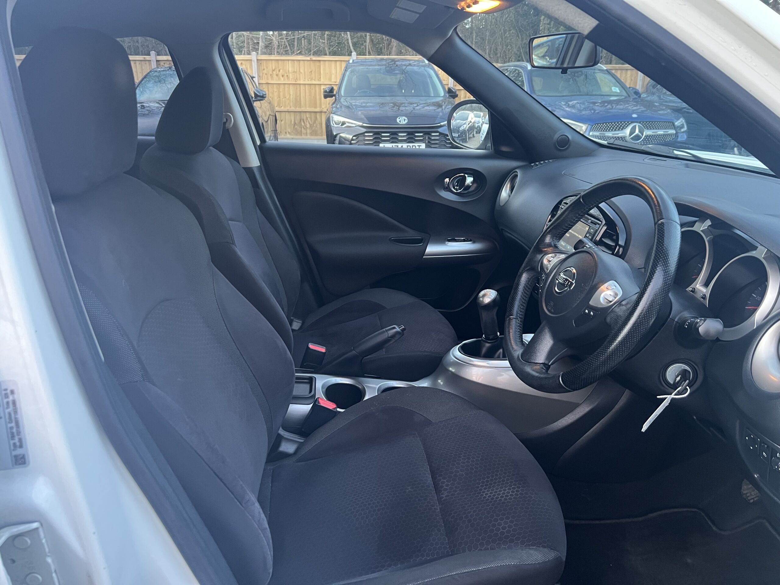 
								NISSAN JUKE 2013 full									