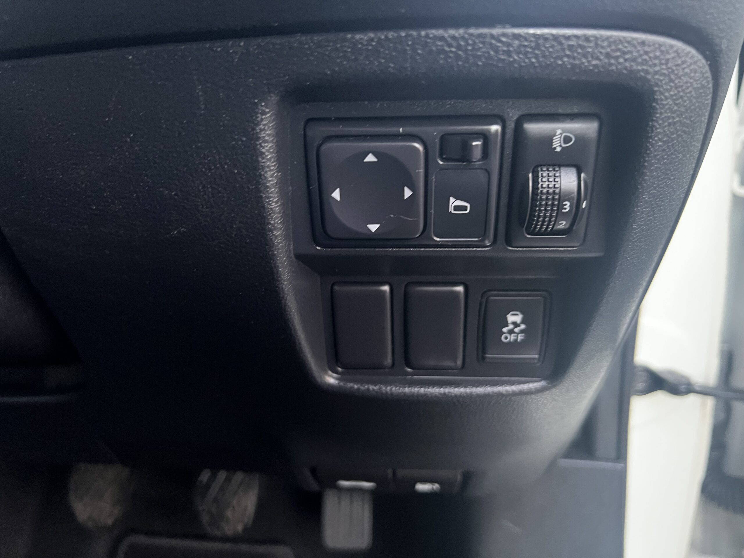 
								NISSAN JUKE 2013 full									